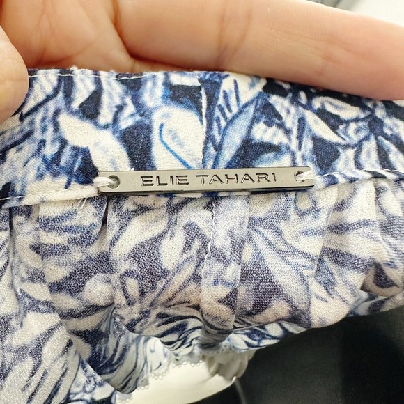 Elie Tahari Tiffany Silk Floral-Print Pearl Indigo V-Neck Short-Sleeve Blouse - Picture 13 of 15